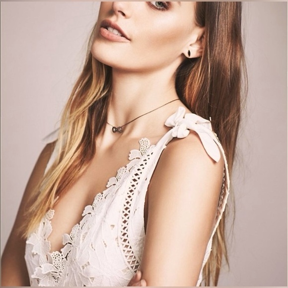 Saylor x Free People Juliet Romper - Picture 3 of 16